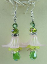 Handcrafted Lucite Flowers Teardrop Crystal Rondelles Earrings