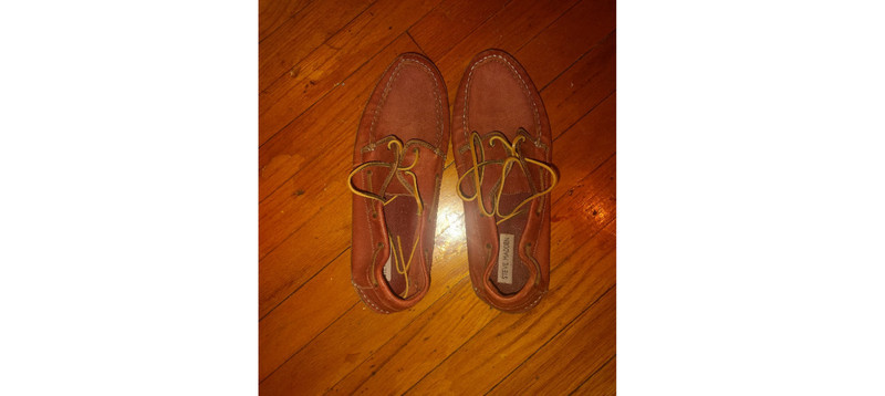 Steve Madden boat shoes maroon size 11