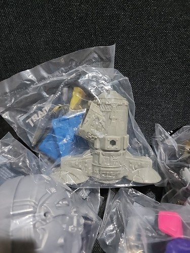 Burger King Transformers Revenge Of The Fallen Toys - Lot of 4 - Picture 2 of 4