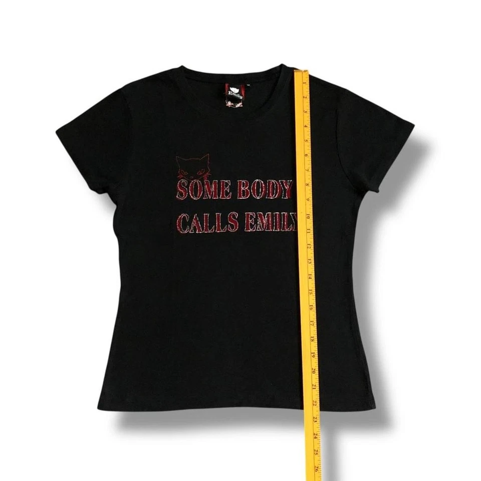 Top Emily The Strange Somebody Calls Emily Foto 3 de 4