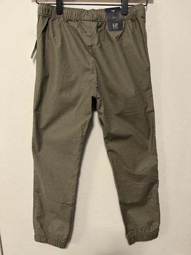 NWT Gap Kids Pull on Everyday Green Joggers Size 8 - Picture 2 of 4