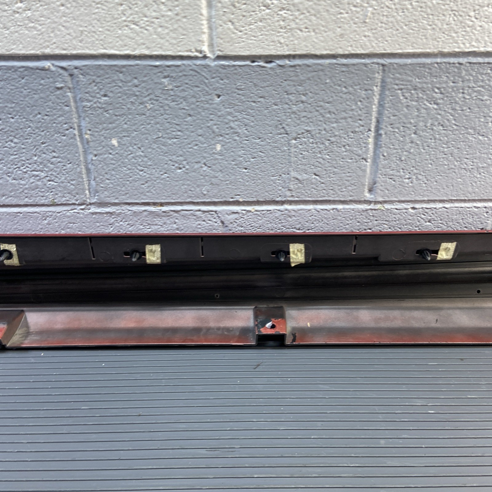 2014-2020 Maserati Ghibli M157 Right Rocker Panel Side Skirt Red OEM *NOTE*