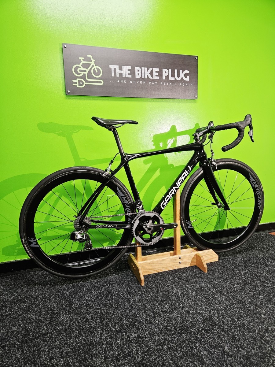 2017 Louis Garneau Gennix R1 SRAM Red eTap 11x2 Carbon Race Road