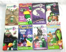 Lot of 8 USED Veggie Tales Children's Videos VHS Tapes Christian Jesus Bible 17