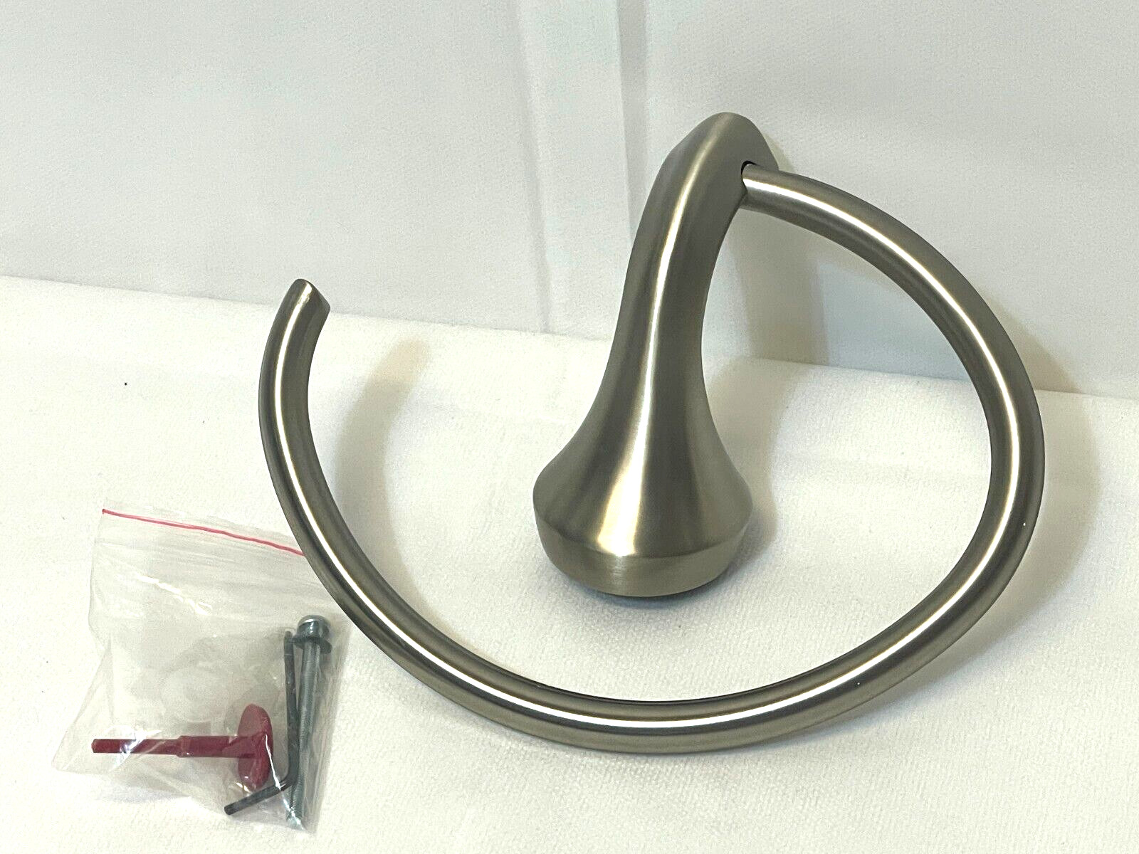 NEW Moen Eva Towel Ring Brushed Nickel YB2886BN New in Box NIB