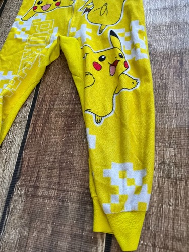 POKEMON PIKACHU ONE PIECE PAJAMA SUIT YELLOW KIDS SIZE 6 EXCELLENT CONDITION - Picture 8 of 11