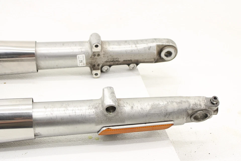 Horquillas delanteras Harley Davidson Touring Electra Road Street King 17-23 Foto 4 de 4