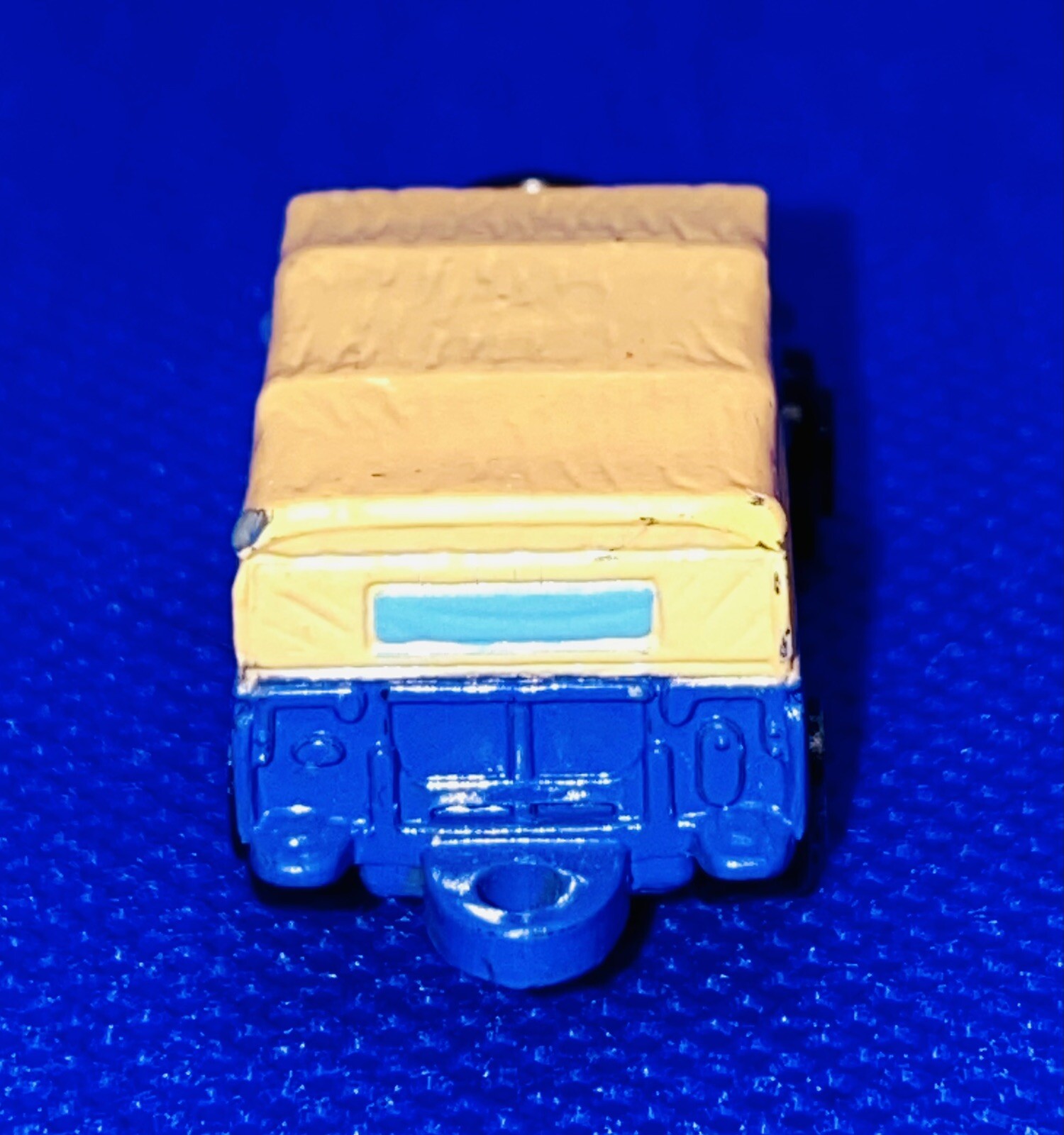 Picture 4 of 5