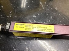 BANNER MINI SCREEN LIGHT CURTAIN EMITTER MSE3224Y 608H74 FML