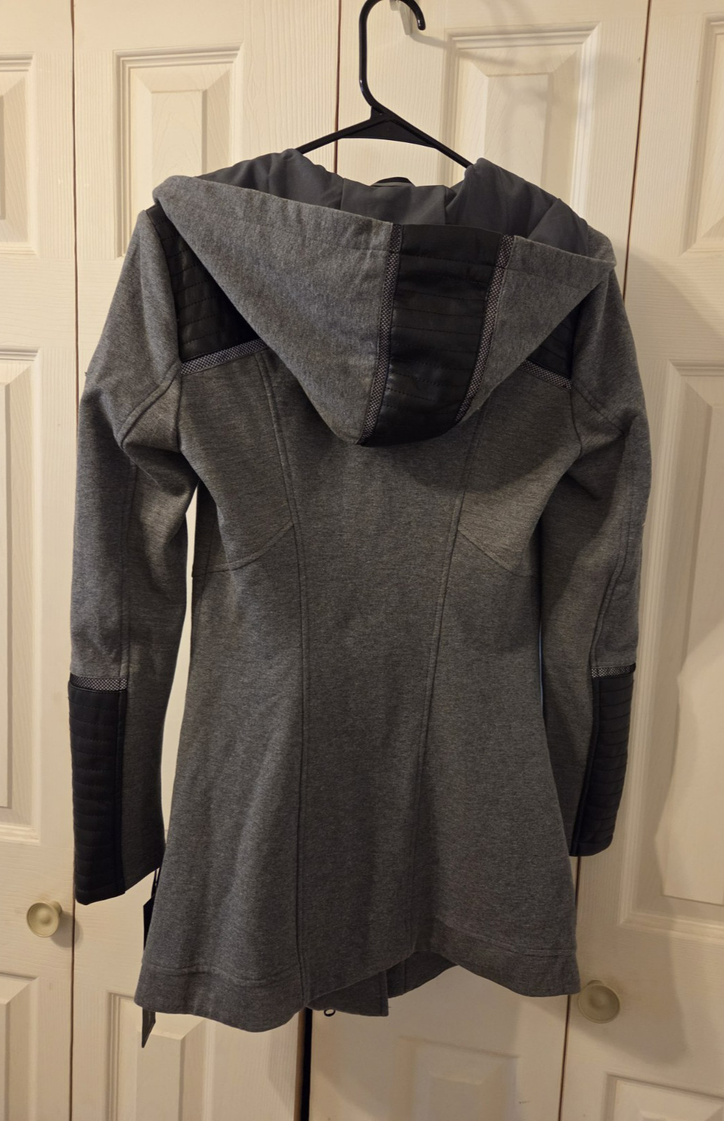 Blanc Noir Updated Traveler Jacket Size S $179 NWT