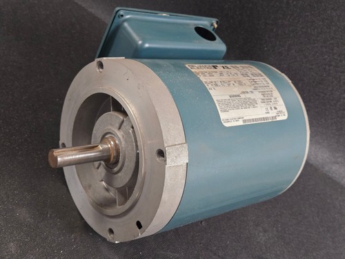1/4 HP RELIANCE MOTOR, 1725 RPM, Fr. FB56C, 3Ph, 230460 Volts, ID# P56X 1520H - Picture 2 of 9
