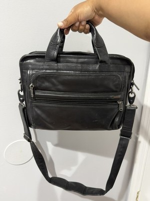 Tumi Leather Messenger Laptop Crossbody Tote Black Bag Pockets L