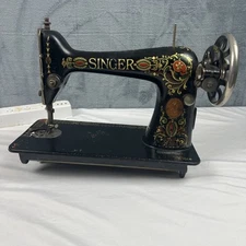 1910 27k Singer Sewing Machine with Case Series G Red Eye Stenciled “No motor”