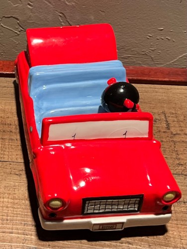 Wacky World Boys are Smelly Car Bank Trendy Wendy Figurine by David & Goliath - Picture 5 of 12