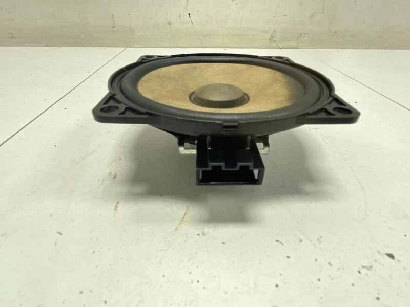 2006 2009 VOLKSWAGEN RABBIT ALTO-FALANTE DIANTEIRO DIREITO PORTA LATERAL DO PASSAGEIRO FABRICANTE DE EQUIPAMENTO ORIGINAL+ - Imagem 4 de 4