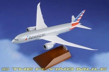 Skymarks 1:200 787-8 Dreamliner American Airlines N800AN w/Wood Stand