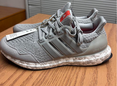 Adidas UltraBoost 5.0 DNA Triple Grey
