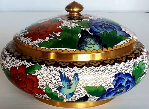 Cloisonne Lidded Round Box Brass Inlay Finial Mums Birds White/Gold/Red/Blue/Grn - Afbeelding 4 van 19