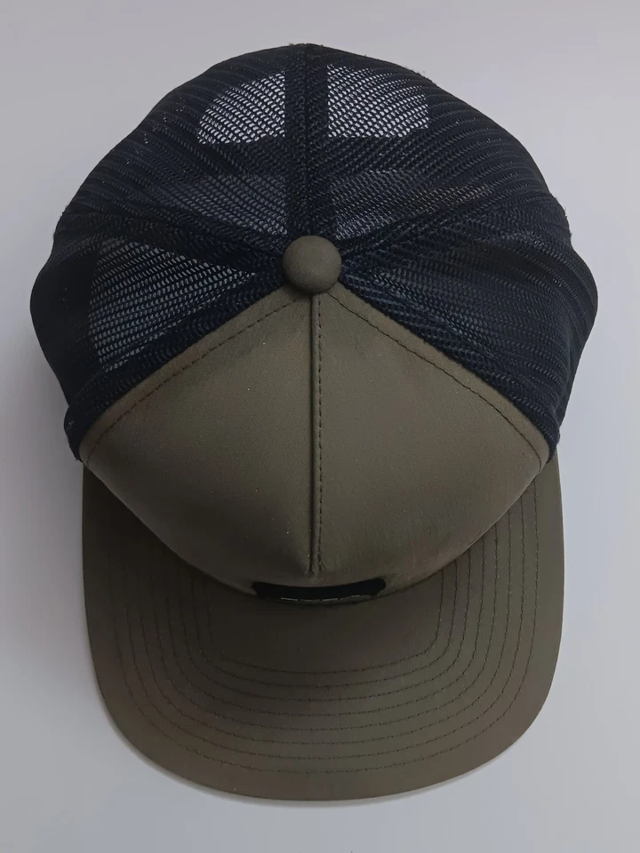 Gorra de béisbol RVCA Snapback verde negra malla patín exterior deletrear logotipo Foto 3 de 4