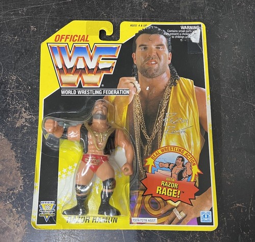 Hasbro WWF WWE RAZOR RAMON 1993 US Yellow Card Wre...
