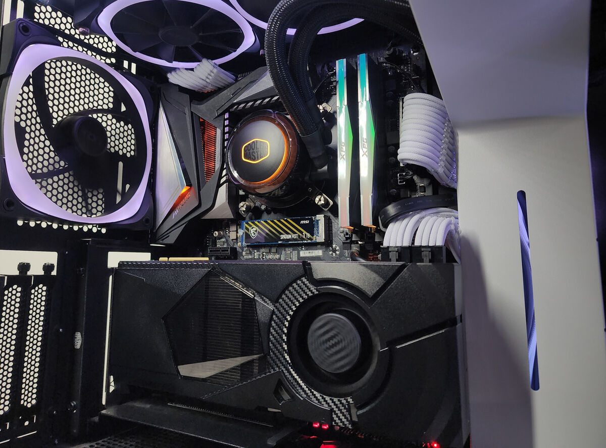 Gaming PC i9-9900K 5.0GHz 32GB RAM 1TB SSD RTX 2080 Ti 11GB Gaming PC i9-9900K 5.0GHz 32GB RAM 1TB SSD RTX 2080 Ti 11GB