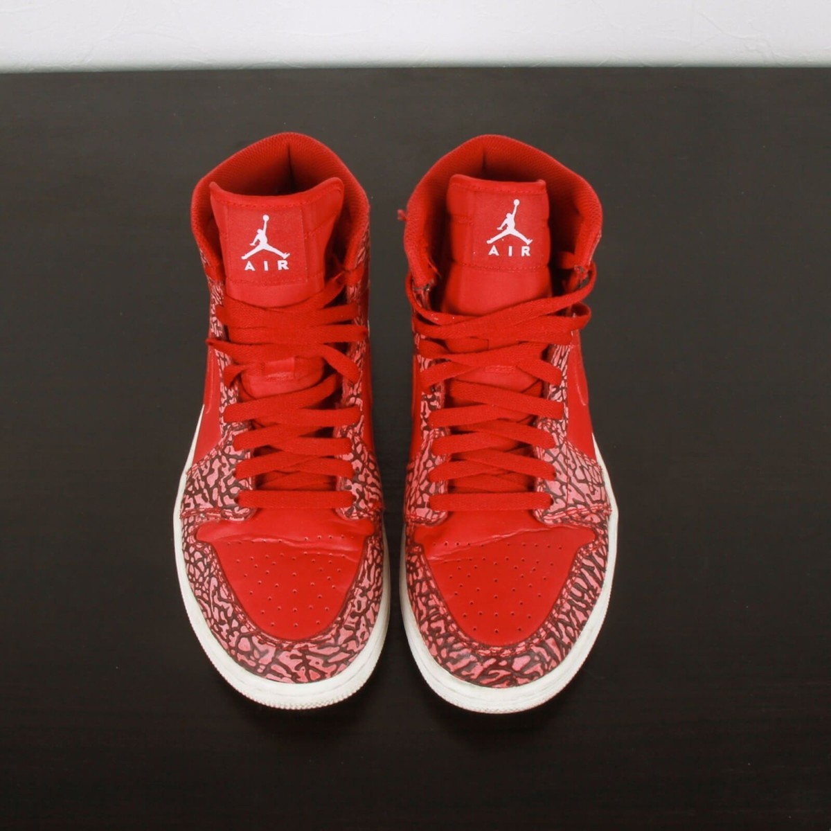 靴 Nike Air Jordan1 High Red Elephant Print 2016年1月発売 Air Jordan 1 “Red Elephant Print” UNSUPREME