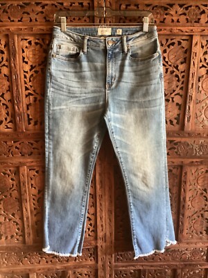 Miss Me Jeans High Rise Crop Boot Cut Fray Hem Blue Jeans Sz 28