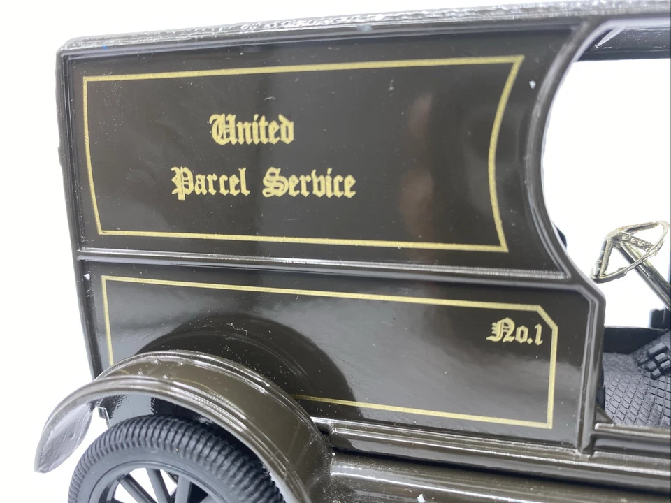 UPS 1907 Old No 1 diecast truck-  1/32 Scale promotional item - Image 2 of 4