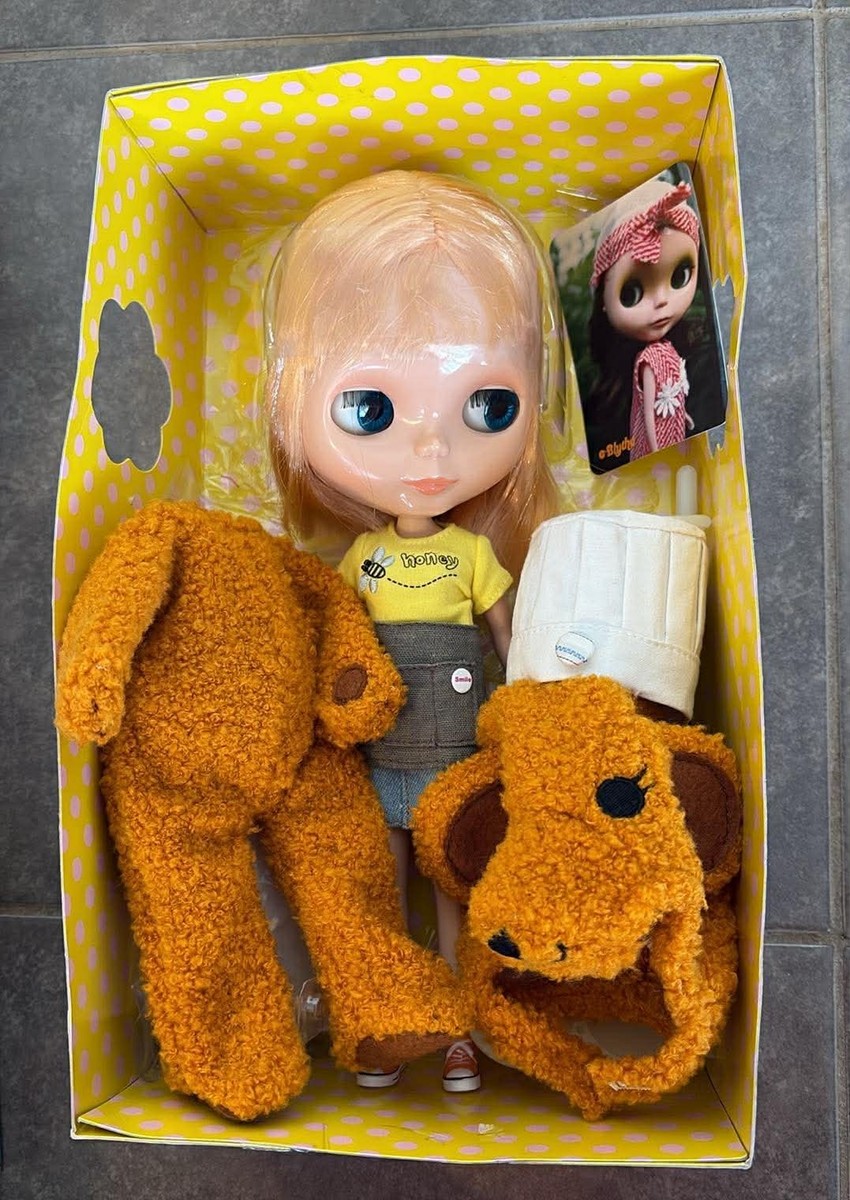 Neo Blythe Good Neighbor Cafe Doll Takara Hasbro Bear Costume | eBay