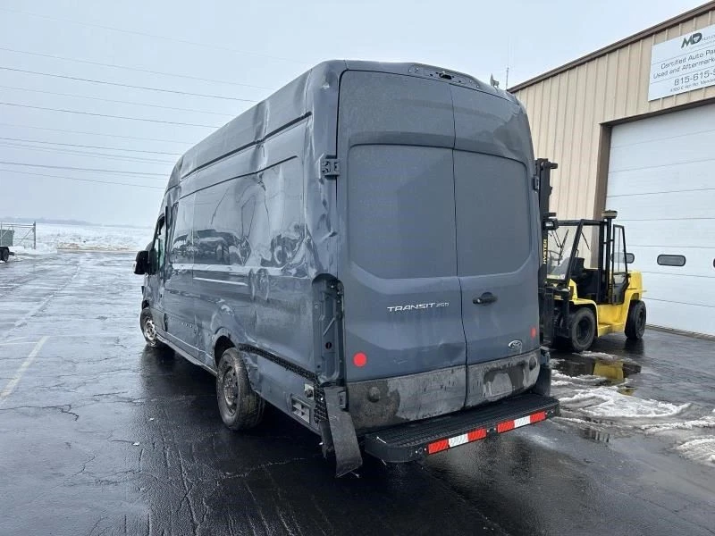 Ford Transit 250 2019-2021 montaje de manguera LK4Z8260G Foto 4 de 4