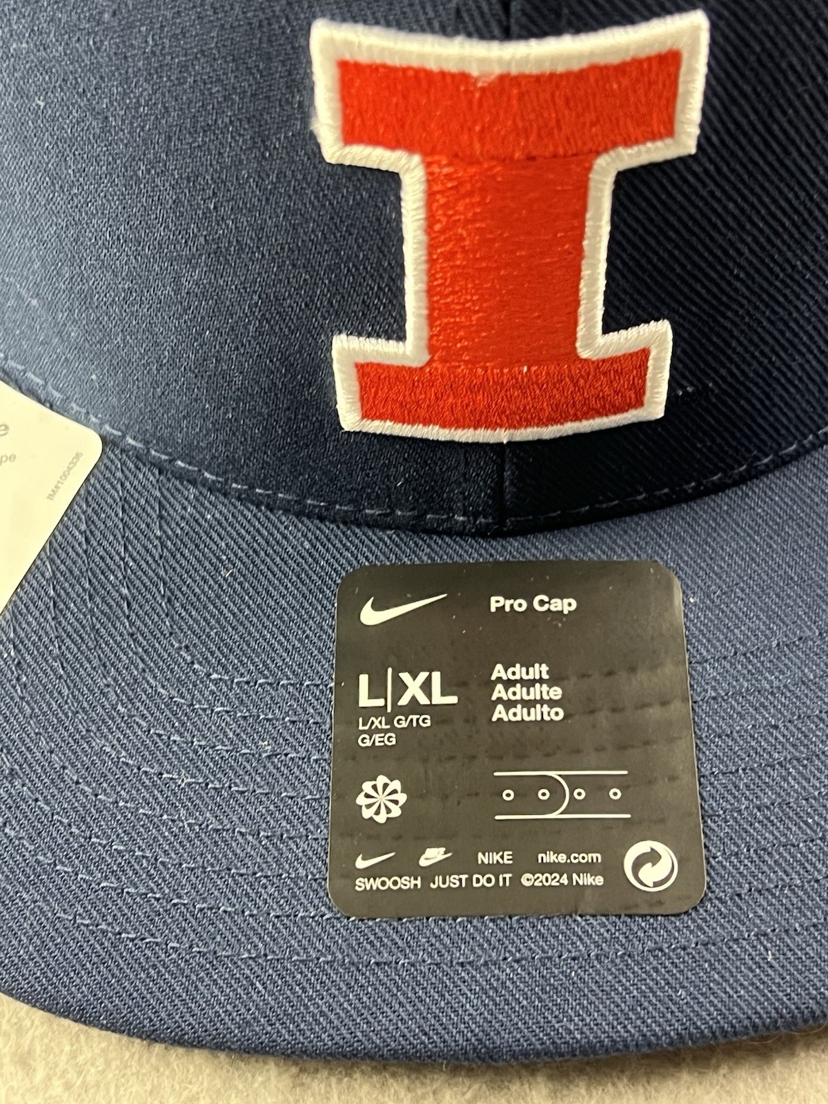 NIKE Illinois Fighting Illini Authentic Team Issue Hat Adjustable Sz L/XL NEW