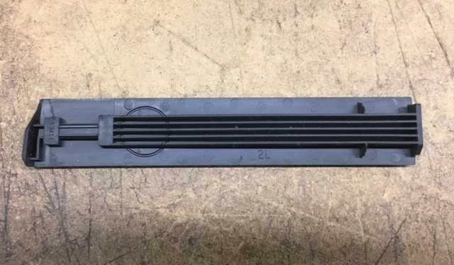 ПОДХОДИТ ДЛЯ 2009-2010 PONTIAC VIBE МОЛДИНГ RF PNL JT RR FIN 19184012 - НОВЫЙ ОТ ОРИГИНАЛЬНОГО ПРОИЗВОДИТЕЛЯ - Изображение 2 из 2