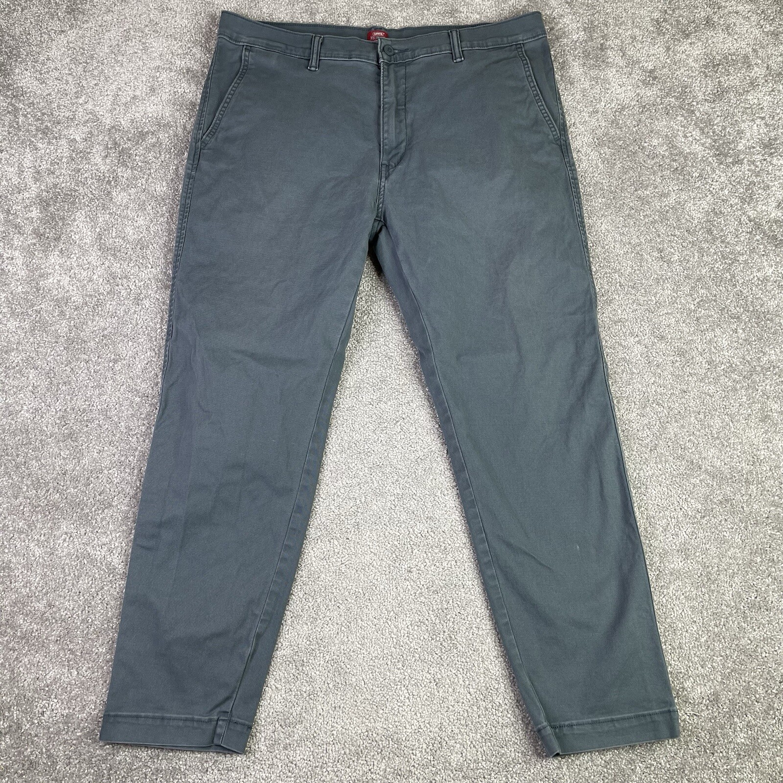 Levi’s Pants Men’s 36X27.5 Gray Tapered Chino Pockets Standard Casual