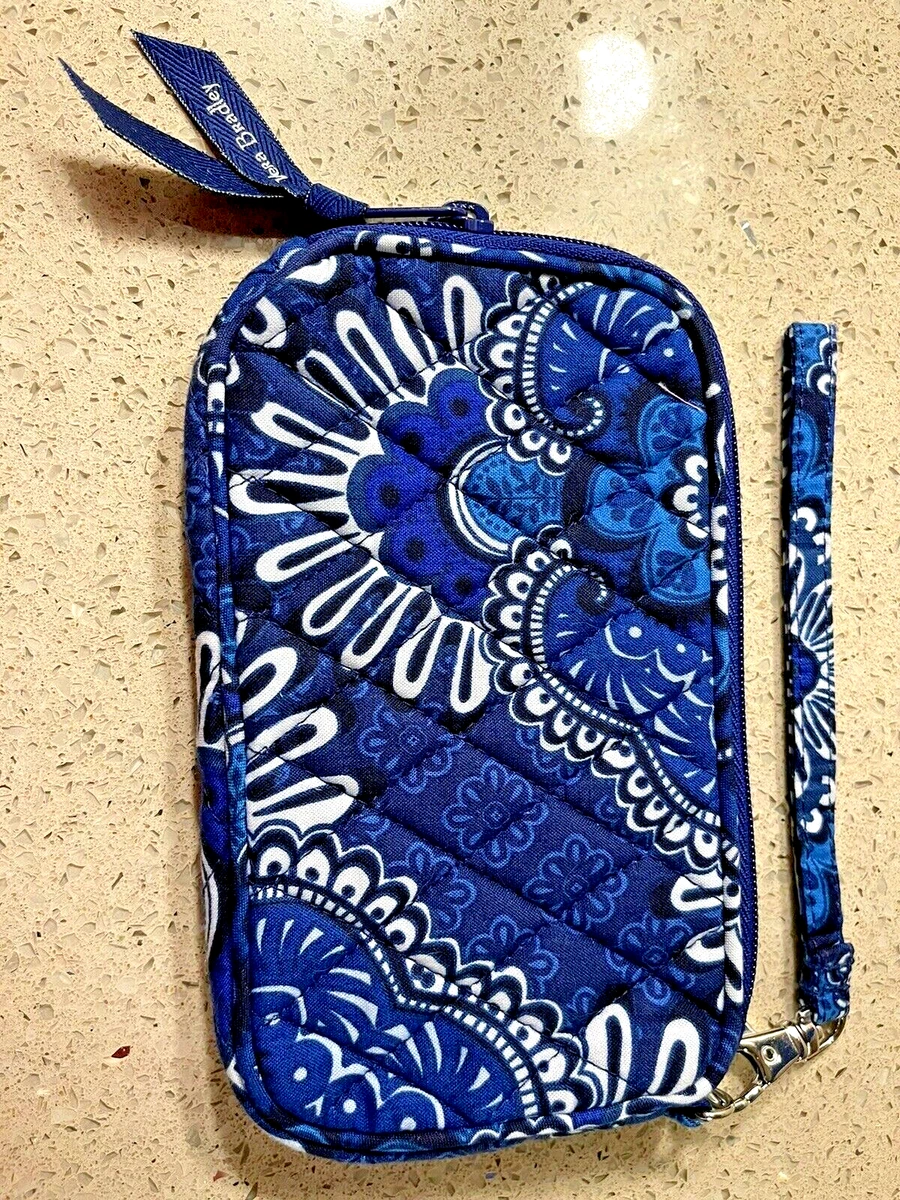 Vera bradley tech case wristlet clearance