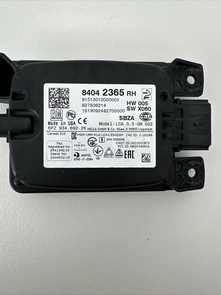 2020 Chevy Traverse RH Blind Spot Monitor Radar/Lane Change Assist 6PZ93469226 - Image 2 of 4