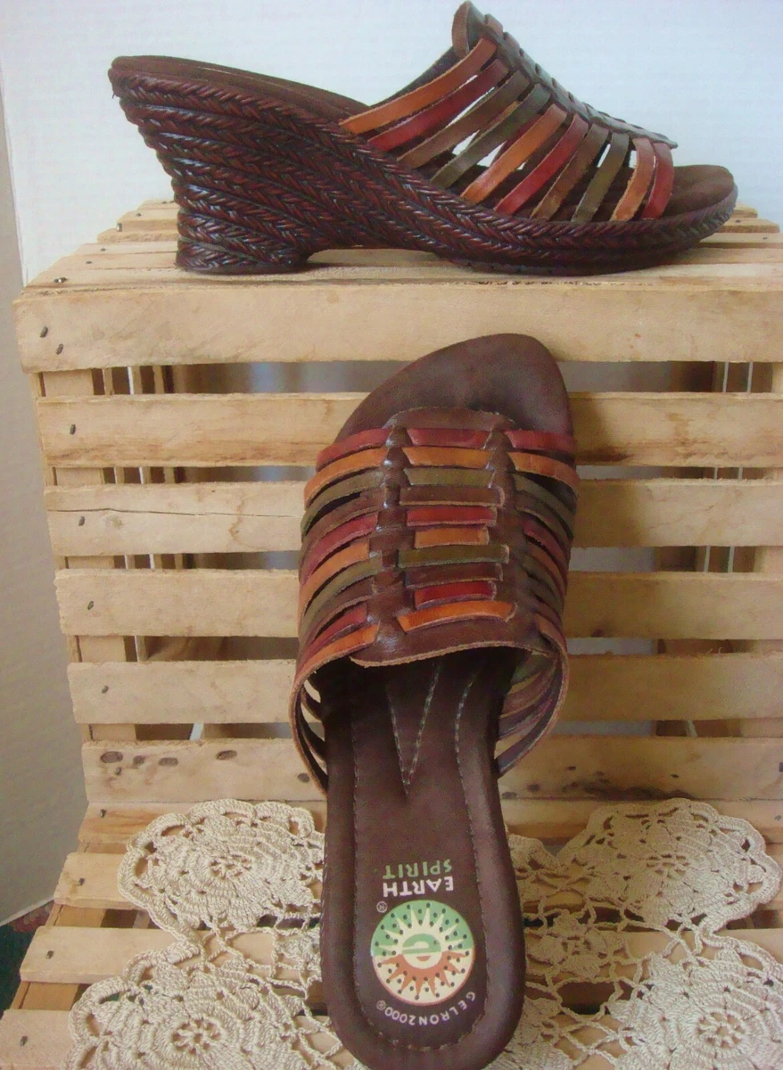 Earth leather store wedge sandals