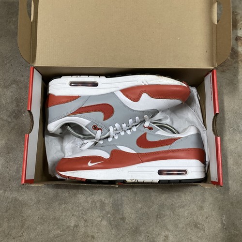 air max lv8 red