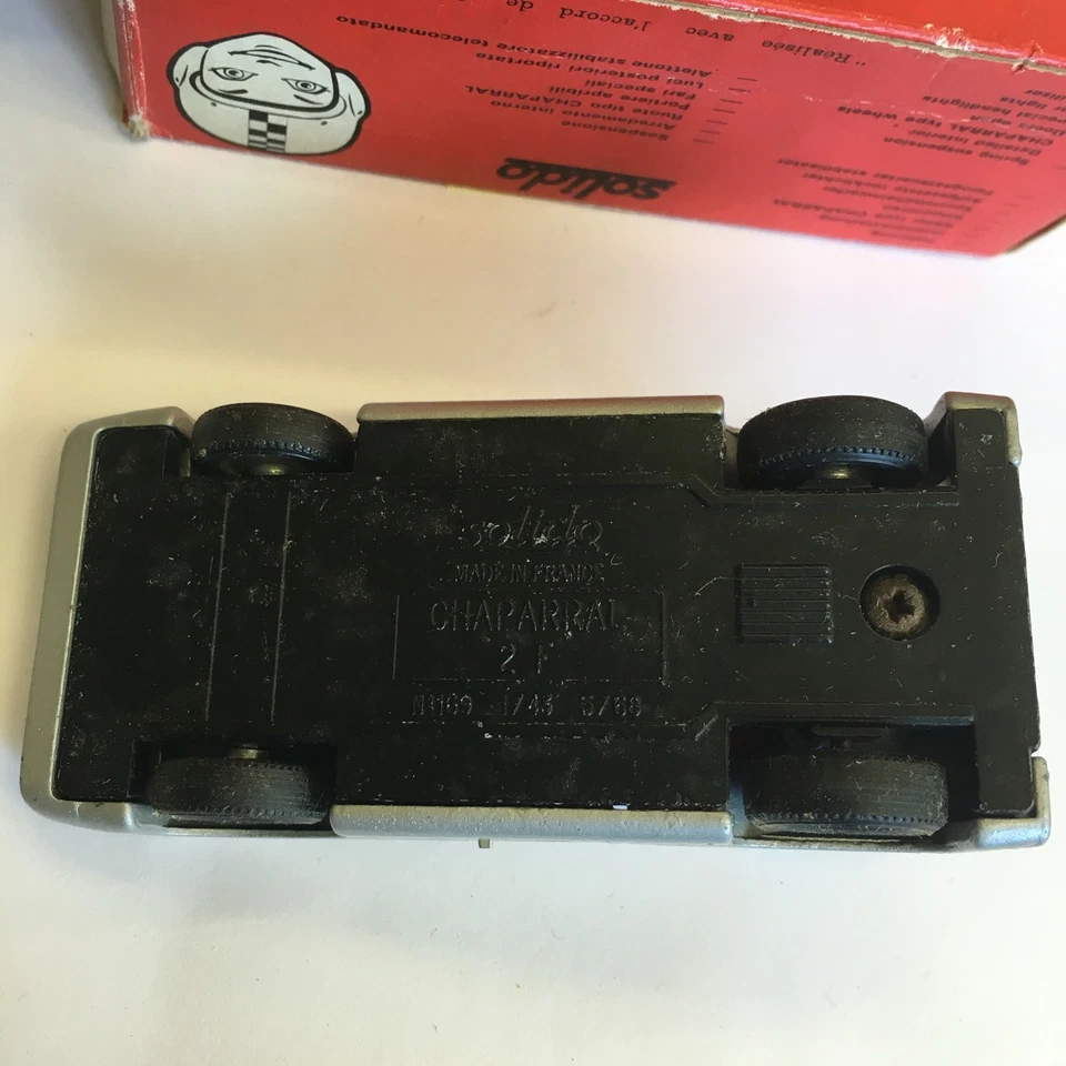 Винтажный Solido сделано во Франции No 169 Chaparral 2F серебро в коробке - Изображение 3 из 4