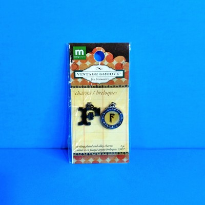 2010 MAKING MEMORIES RARE VINTAGE GROOVE ''F'' CHARM Jill Schwartz Sterling Plated