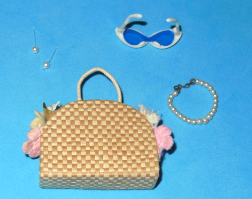 Barbie Midge Blue 1962 PAK Belle Vintage Dress + Necklace Flower Tote & Sunglass - Picture 6 of 13