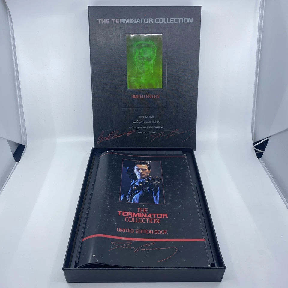 The Terminator Collection Limited Edition Box Set-3 VHS-Collectors Book CIB 1992 - Image 2 of 4
