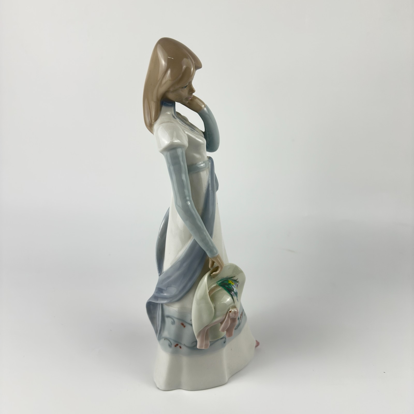 Casades - Porcelain Figurine Lady With Floral Hat - 12.5” Tall - Made In Spain image 4