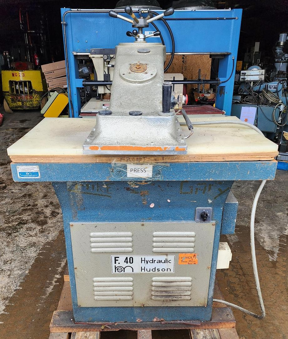 Hudson F-40 Swing Arm Clicker Press – 15-Ton – 220V 3PH – 40