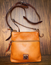 Dooney Bourke Small Brown Pebbled Crossbody Bag Zip Brown Strap Gold Hardware