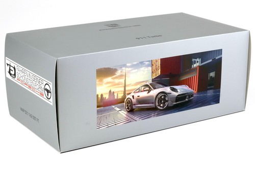 1:18 Spark Porsche 911 992 Turbo Sonderwunsch First Turbo Argento WAP DEALER - Foto 4 di 4
