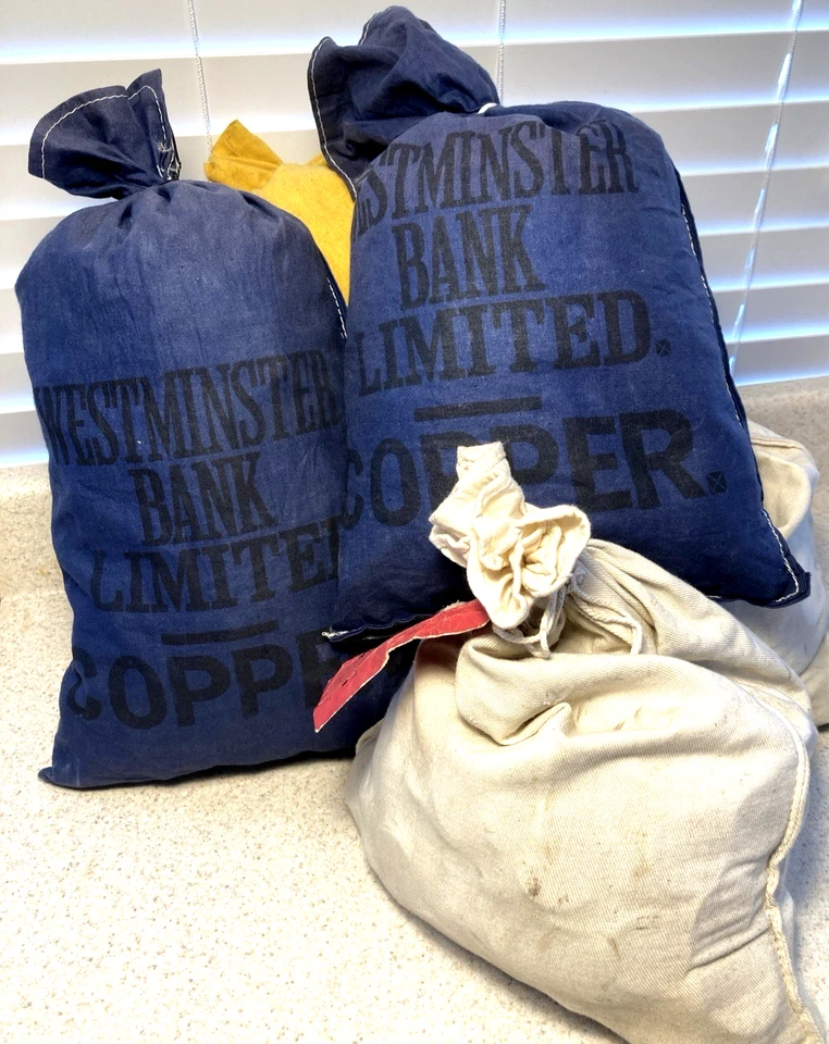 3.5 Lbs. Great Britain Penny Victoria to Elizabeth Lot about 166 Coins #7 - Image 2 of 2