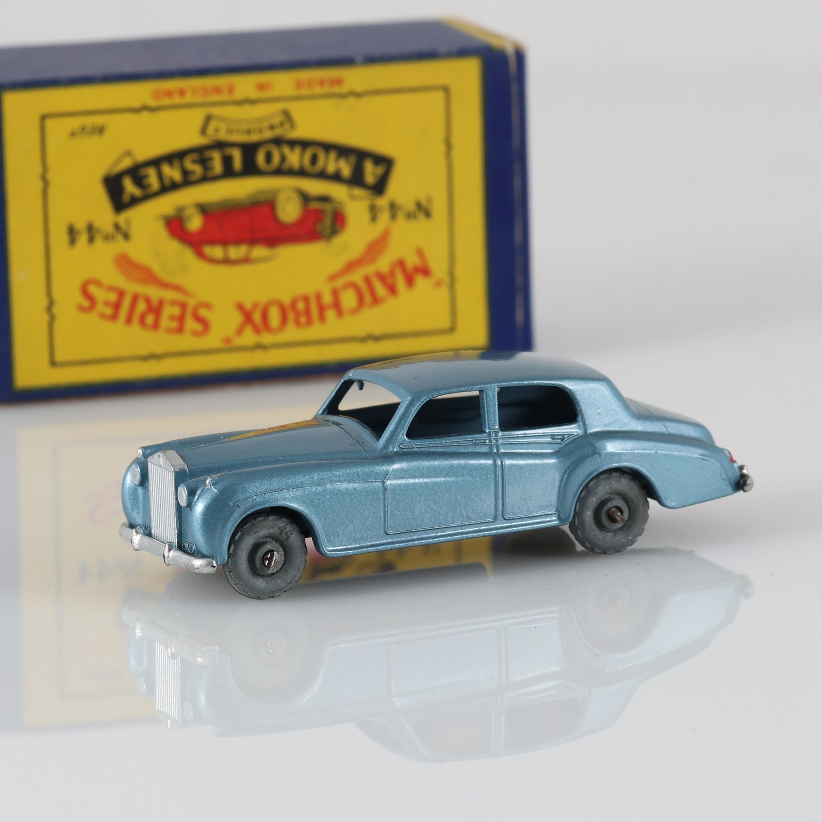 Matchbox 44b, Rolls Royce Phantom - Free Price Guide & Review