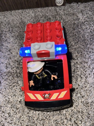 Lego Duplo #5601 Feuerwache & #4977 Feuerwehrauto - Bild 18 von 18