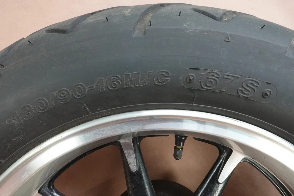 Llanta delantera Kawasaki VN1700 2009-2013 VULCAN VOYAGER 1700 130/90-16 Foto 2 de 4