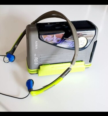 Aiwa HS-RD3 Radio Cassette Player Sports water resistant Walkman +